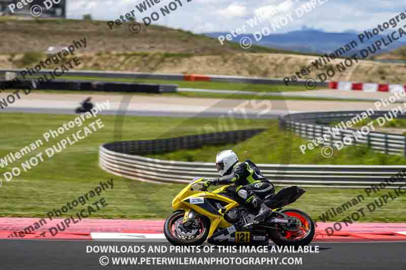 cadwell no limits trackday;cadwell park;cadwell park photographs;cadwell trackday photographs;enduro digital images;event digital images;eventdigitalimages;navarra;no limits trackdays;peter wileman photography;racing digital images;trackday digital images;trackday photos